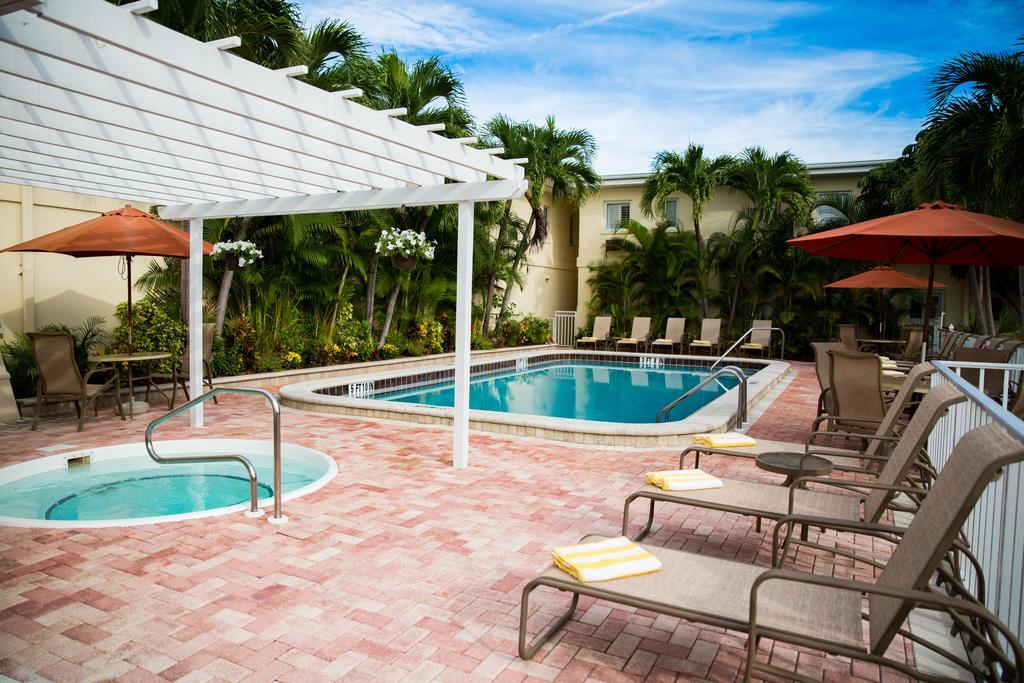 Inn At The Beach-Venice Florida Exterior photo